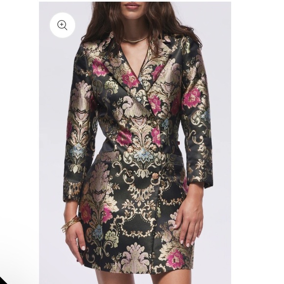 Hermoza Luciana Tuxedo Dress with Jacquard Floral Patterns Gold Black Pink Large - Picture 1 of 12